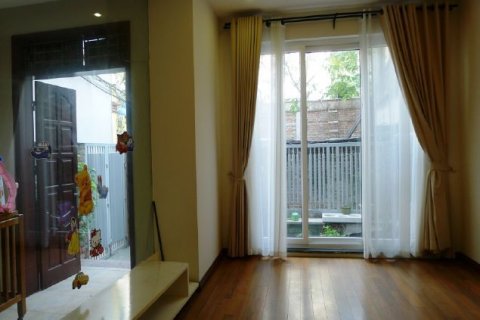 3 bedrooms House in Tay Ho, Ha Noi,  No. 5916 5