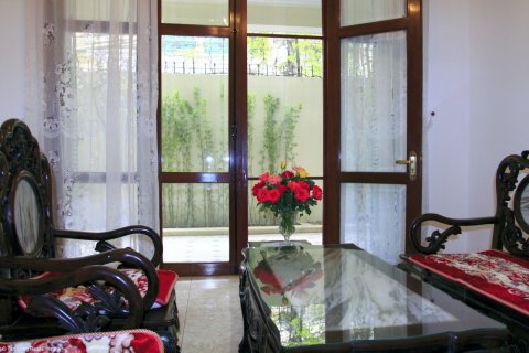 4 bedrooms Villa in Tay Ho, Ha Noi, No. 5919 3