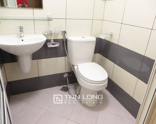 2 bedrooms Apartment in Dong Da, Ha Noi, Vietnam No. 4652