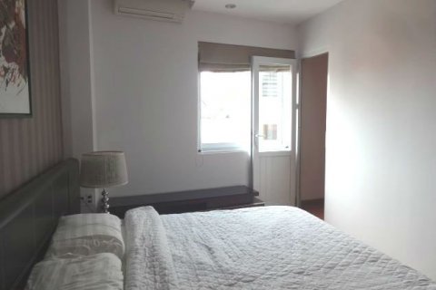 Квартира с 1 спальней в Тэйхо, Ханой , № 4647 10