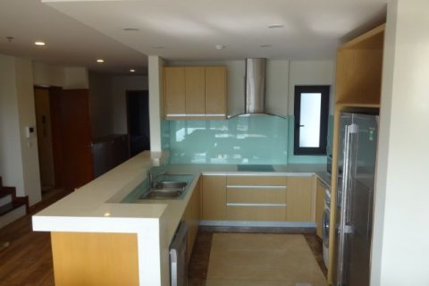 3 bedrooms Penthouse in Tay Ho, Ha Noi, No. 6747 5