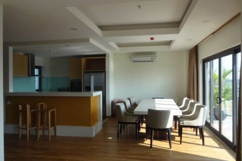3 bedrooms Penthouse in Tay Ho, Ha Noi, No. 6747 3