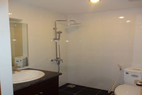 3 bedrooms Apartment in Tay Ho, Ha Noi, No. 6744 9