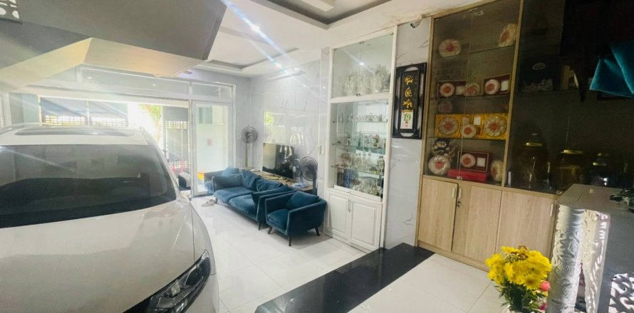 Studio Townhouse in District 7, Ho Chi Minh,  No. 11018