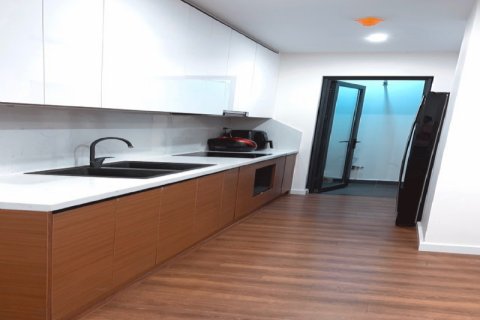3 bedrooms Apartment in Bac Tu Liem, Ha Noi, No. 9458 2