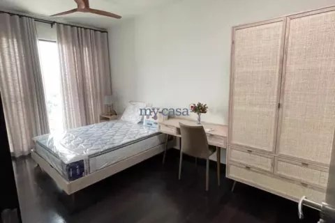 Квартира с 4 спальнями в Тхудык, Хошимин , № 12113 2