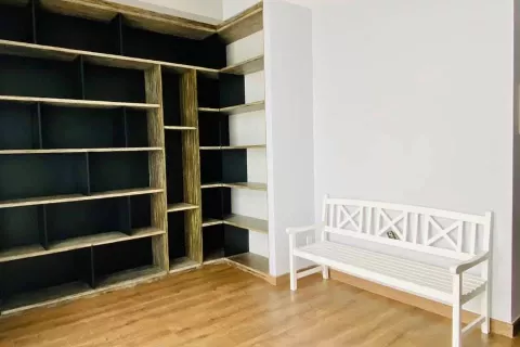 Квартира с 4 спальнями в Тхудык, Хошимин ,  № 12143 2