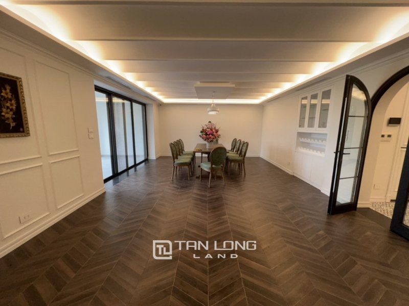 7 bedrooms House in Tay Ho, Ha Noi, Vietnam No. 2149