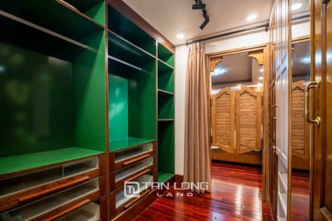 3 bedrooms Apartment in Tay Ho, Ha Noi, No. 2269 8