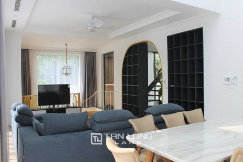 3 bedrooms Villa in Long Bien, Ha Noi, No. 2309 2