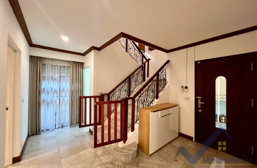 3 bedrooms Villa in Tay Ho, Ha Noi, Vietnam No. 26468