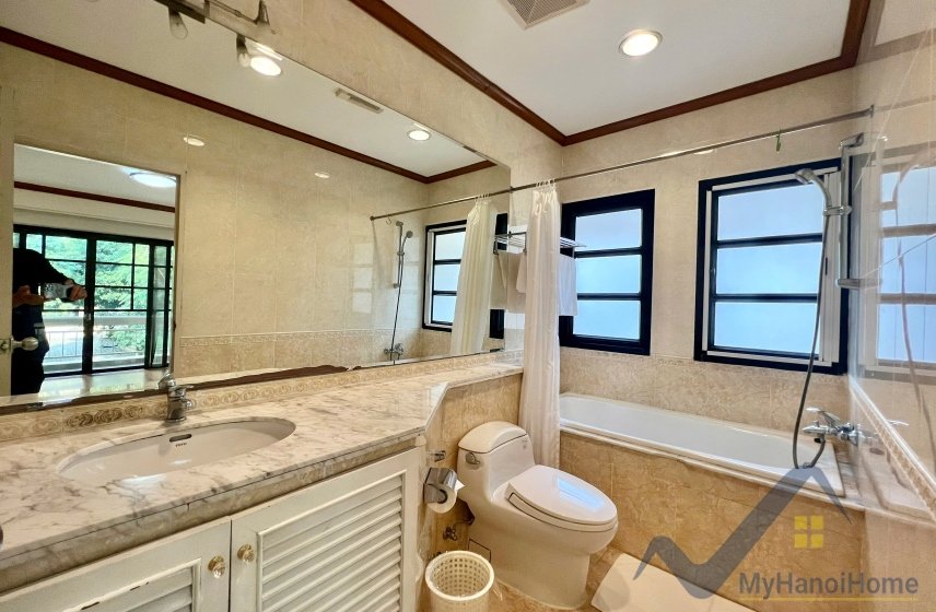 3 bedrooms Villa in Tay Ho, Ha Noi, Vietnam No. 26468