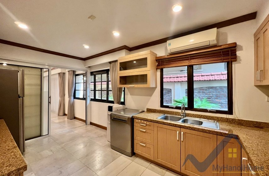 3 bedrooms Villa in Tay Ho, Ha Noi, Vietnam No. 26468
