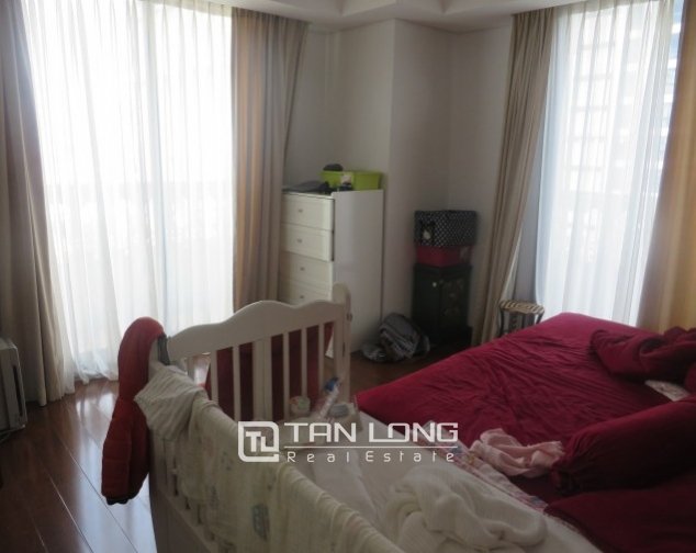3 bedrooms Apartment in Hoan Kiem, Ha Noi, Vietnam No. 5009