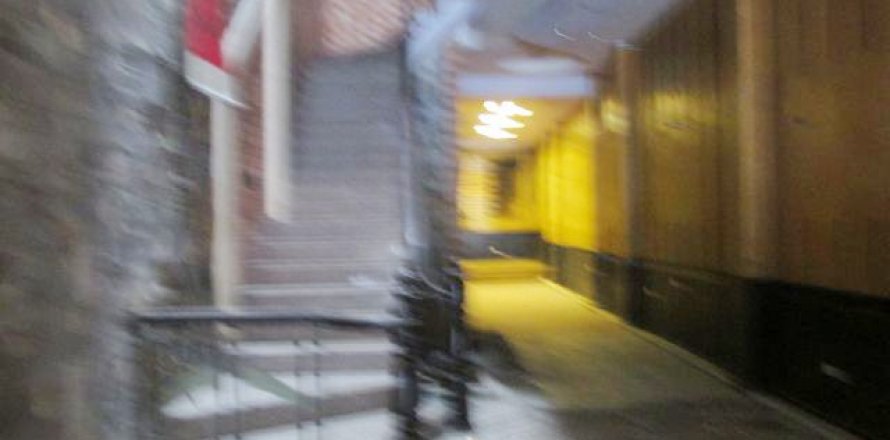 4 bedrooms House in Dong Da, Ha Noi, No. 6910