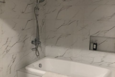 2 bedrooms Apartment in Tay Ho, Ha Noi, No. 18146 8