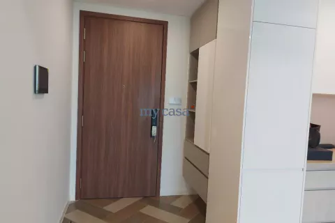 Квартира с 1 спальней в Тхудык, Хошимин ,  № 11382