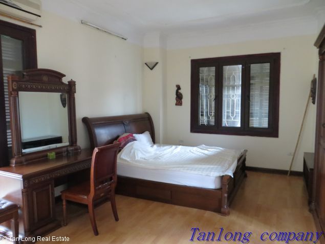 3 bedrooms Apartment in Cau Giay, Ha Noi, Vietnam No. 6817