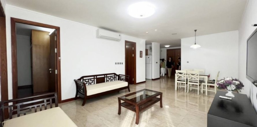 3 bedrooms Apartment in Tay Ho, Ha Noi, No. 2102