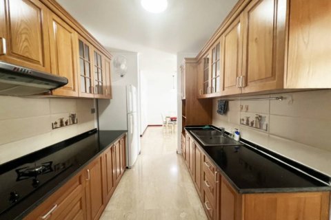 3 bedrooms Apartment in Tay Ho, Ha Noi, No. 2102 4