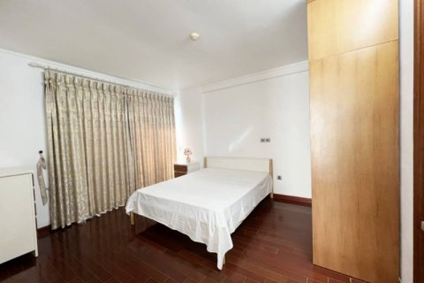 3 bedrooms Apartment in Tay Ho, Ha Noi, No. 2102 8