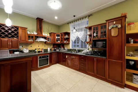 4 bedrooms Villa in Thu Duc, Ho Chi Minh,  No. 27024 16