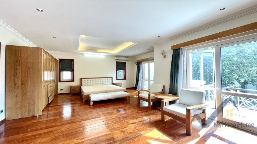 4 bedrooms Villa in Long Bien, Ha Noi, Vietnam No. 20298