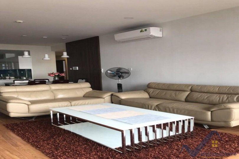3 bedrooms Apartment in Cau Giay, Ha Noi, Vietnam No. 19578