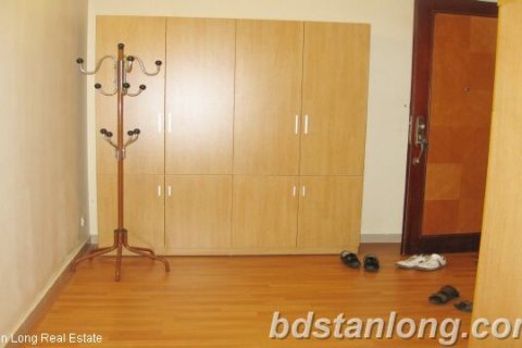 Квартира с 4 спальнями в Тэйхо, Ханой , № 7904