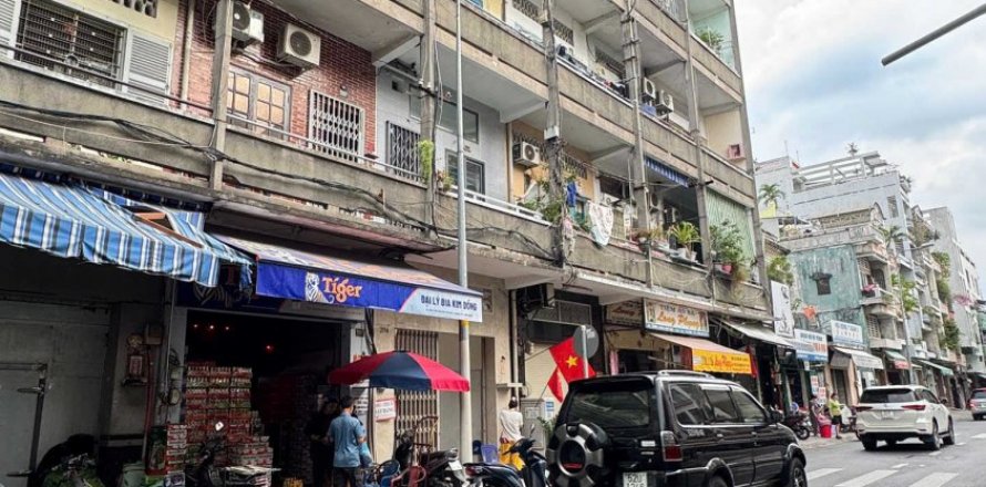 Studio Apartment in District 5, Ho Chi Minh, No. 25317