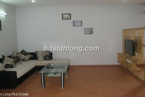 3 bedrooms Apartment in Dong Da, Ha Noi, No. 8273 9
