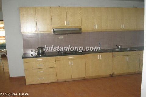 3 bedrooms Apartment in Dong Da, Ha Noi, No. 8273 2