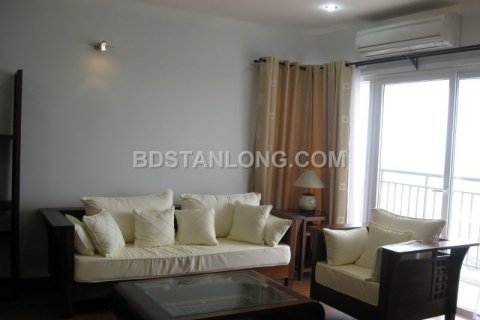 3 bedrooms Apartment in Dong Da, Ha Noi, No. 8278 2