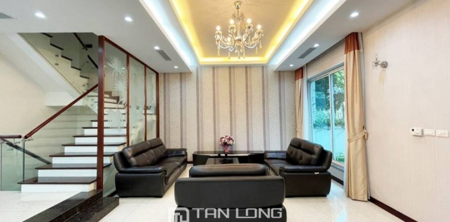 4 bedrooms Villa in Long Bien, Ha Noi, No. 2295