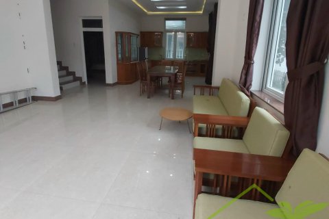 4 bedrooms Villa in Nha Trang, No. 28357 2