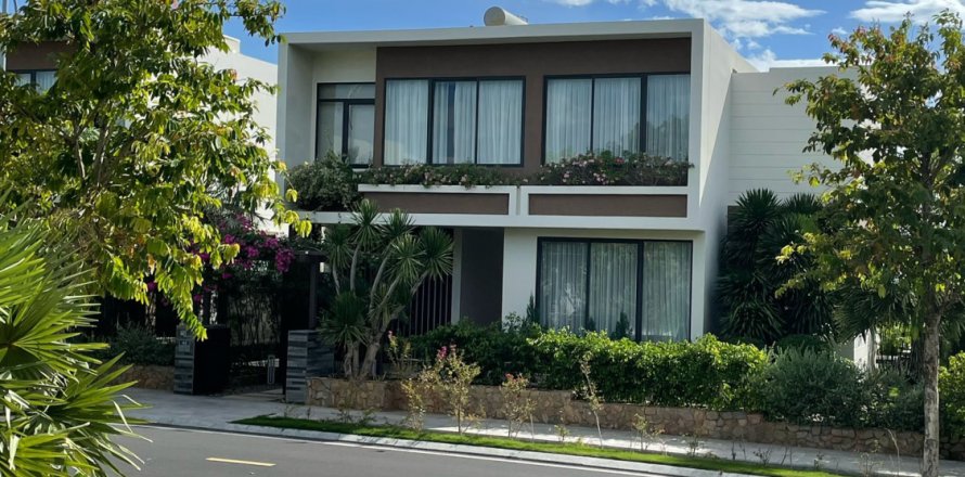 4 bedrooms Villa in Nha Trang,  No. 27808