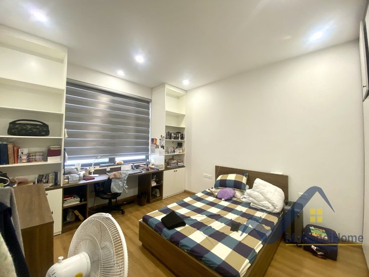 5 bedrooms Villa in Long Bien, Ha Noi, Vietnam No. 19185