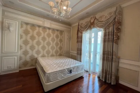 Дом с 5 спальнями в Тхудык, Хошимин ,  № 27117 5