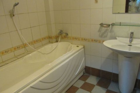 Дом с 10 спальнями в Тэйхо, Ханой ,  № 6379 7