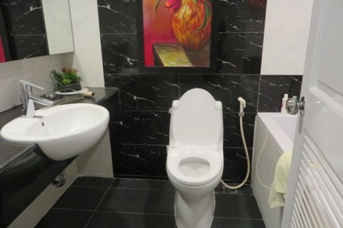 Квартира с 3 спальнями в Тэйхо, Ханой , № 6382 8