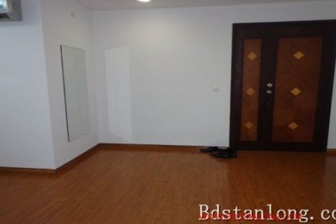 Квартира с 3 спальнями в Тэйхо, Ханой , № 7803
