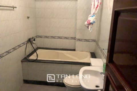 Дом с 5 спальнями в Тэйхо, Ханой ,  № 3077 6