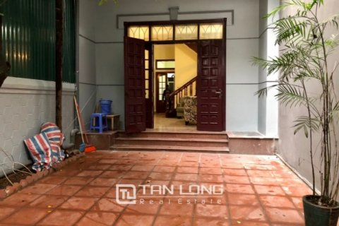 Дом с 5 спальнями в Тэйхо, Ханой ,  № 3077 2