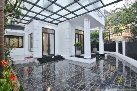 4 bedrooms Villa in Tay Ho, Ha Noi, No. 20125