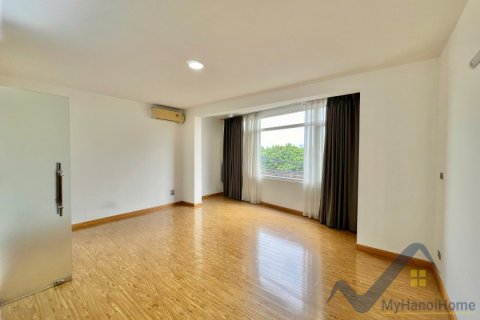 5 bedrooms Villa in Tay Ho, Ha Noi, No. 20128 4