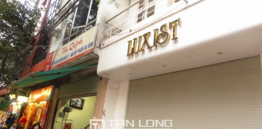 Studio Villa in Hai Ba Trung, Ha Noi, No. 4972