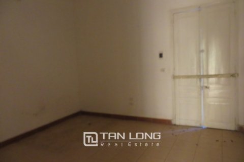 240m2 Villa in Hai Ba Trung, Ha Noi, No. 4972 9