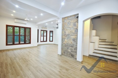 4 bedrooms Villa in Tay Ho, Ha Noi, No. 18743 6