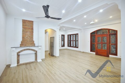 4 bedrooms Villa in Tay Ho, Ha Noi, No. 18743 8