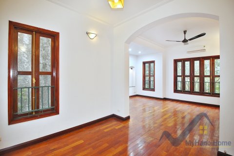 4 bedrooms Villa in Tay Ho, Ha Noi, No. 18743 12
